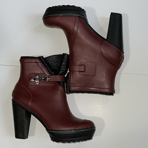 Women's Burgundy Ankle Boots - Picture 4 of 13